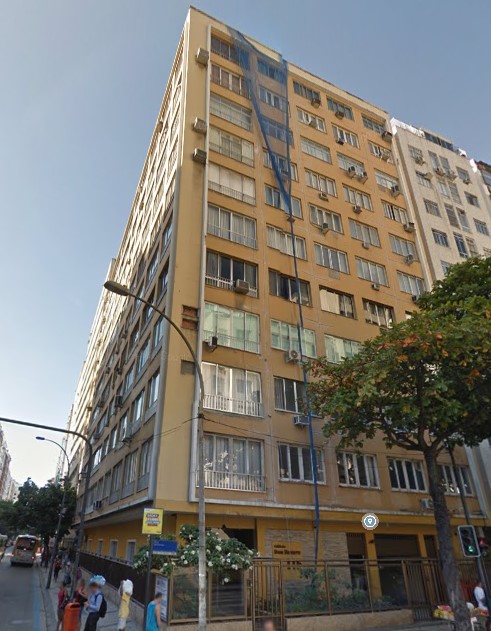 USUCAPIÃO DE IMOVEIS COM CLÁUSULAS RESTRITIVAS